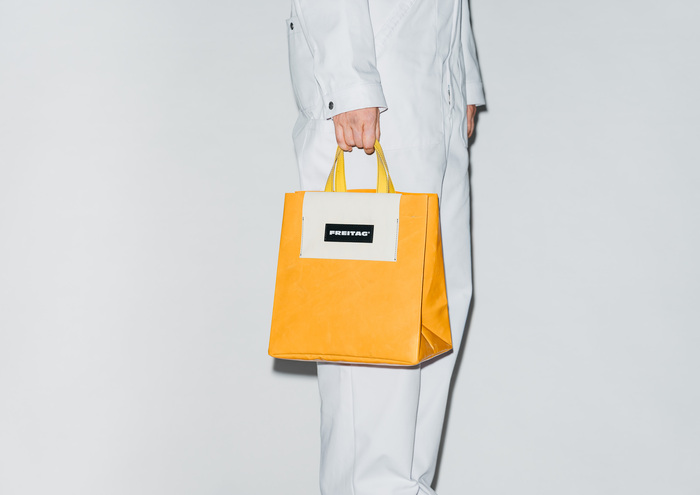FREITAG YOURSELF: ショッピングバッグF742 JULIEN SYが新たに
